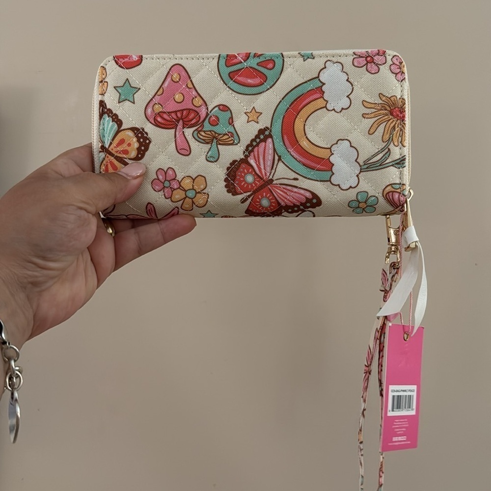 Simply Southern Cream and Pink Wallet with Whimsical Design - Picture 2 of 3